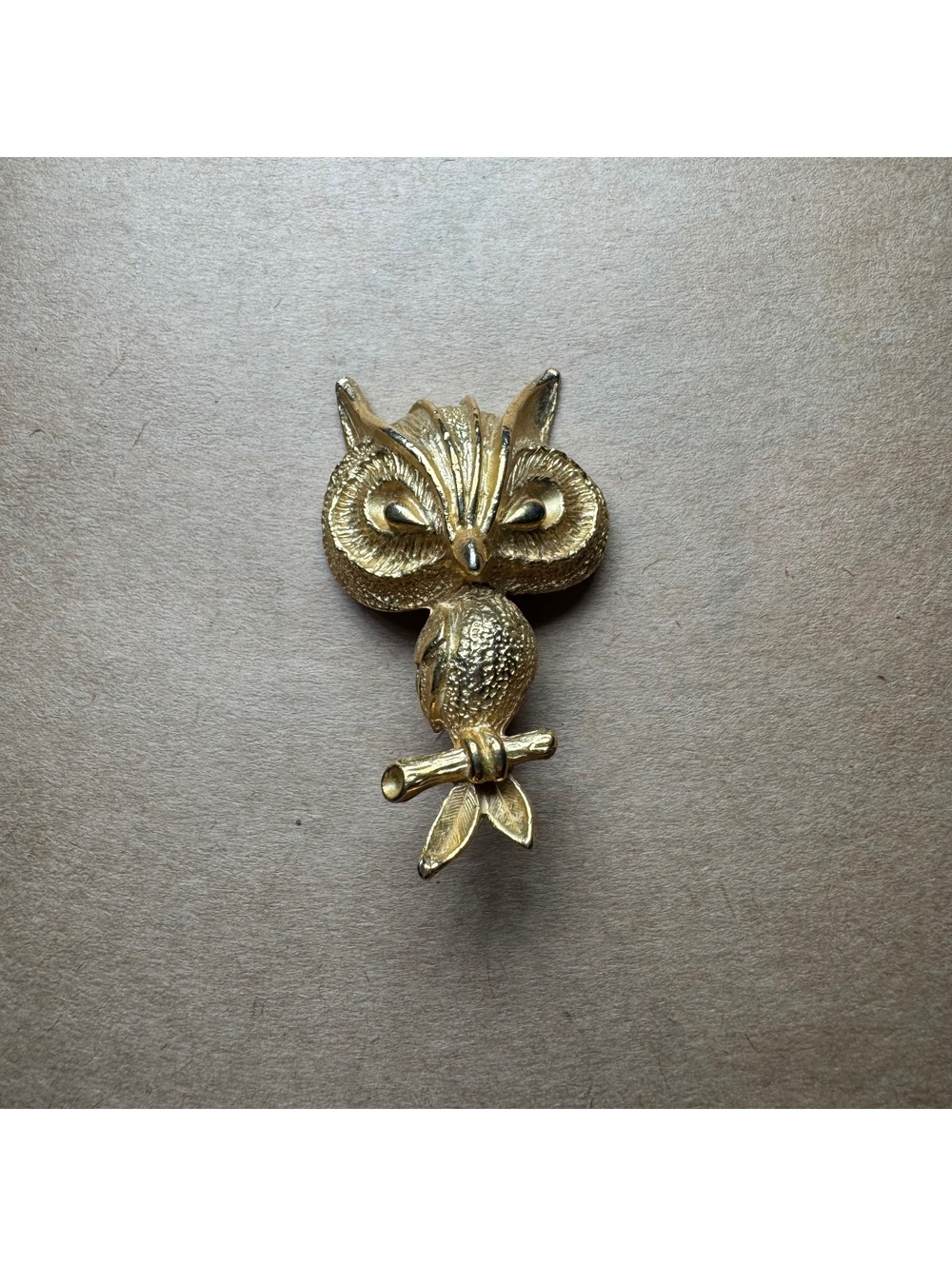 Vintage Gold Tone Owl Brooch Pin with Textured Detail